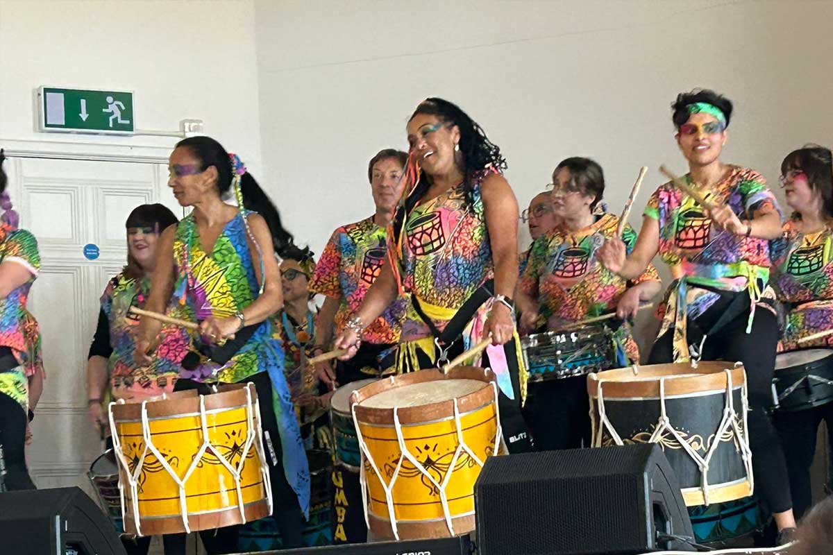 Dancers and drummers